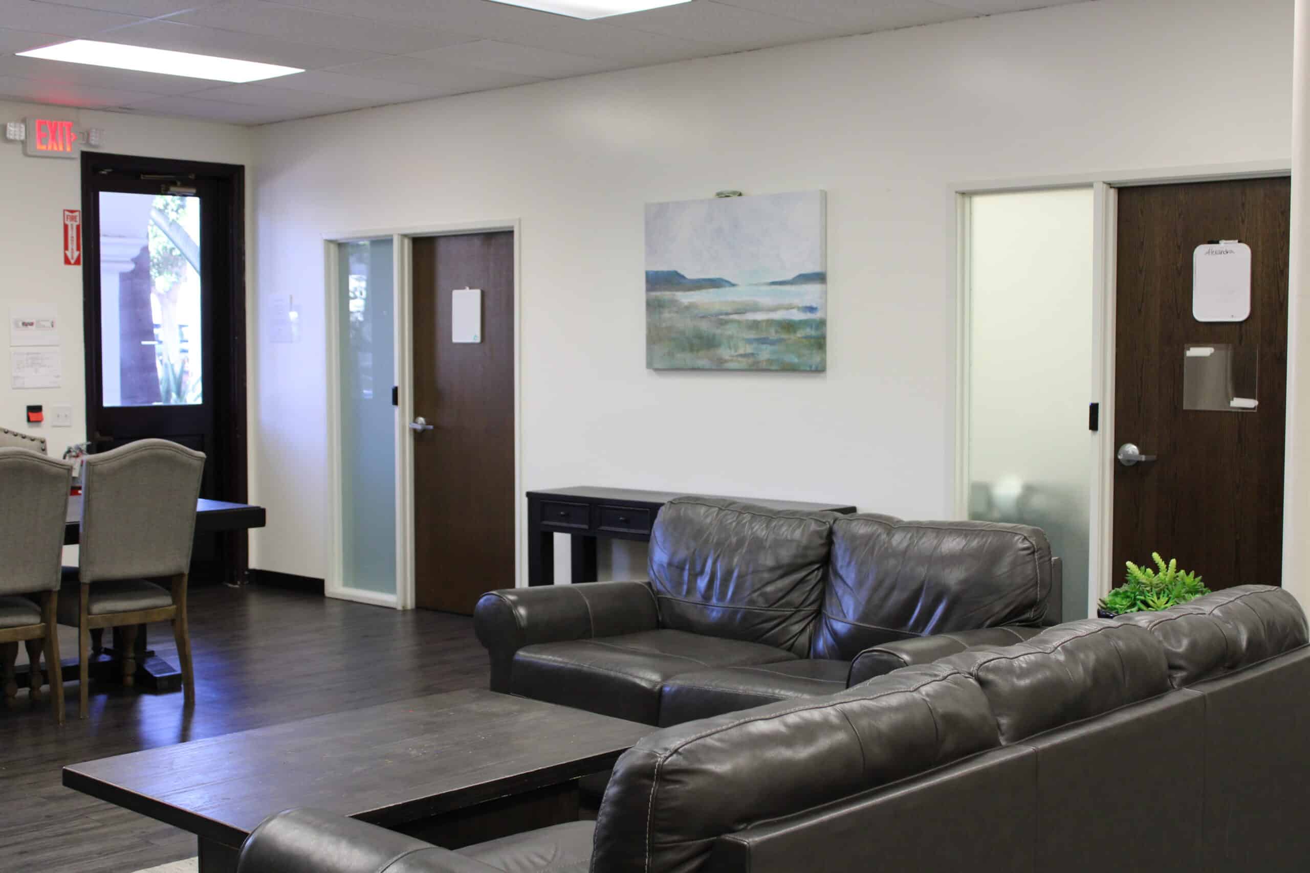 Facility office Image